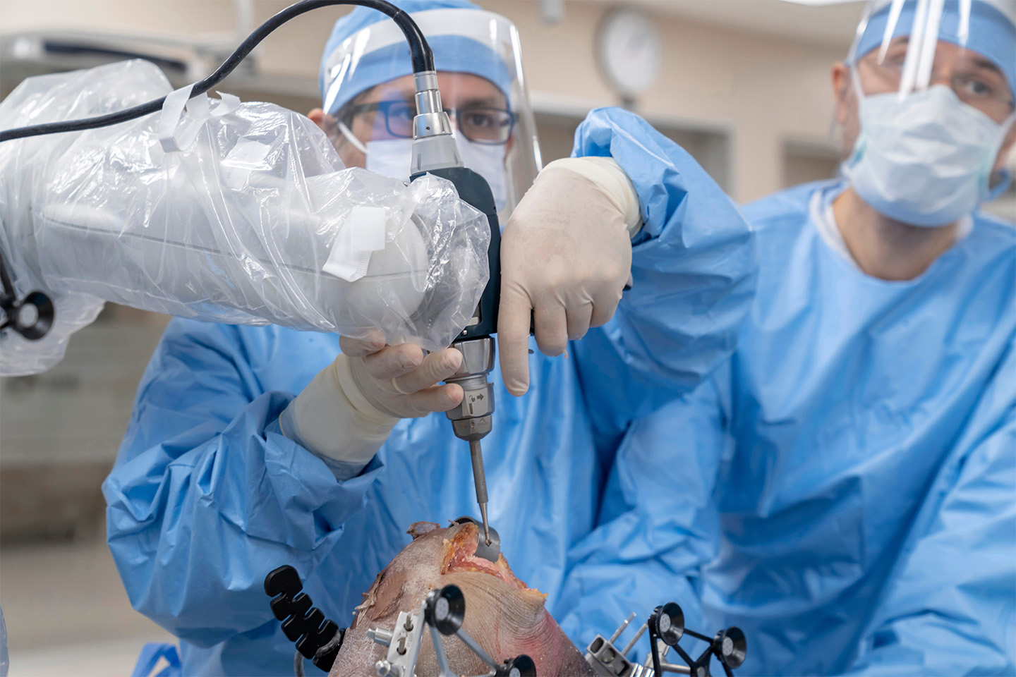 Revolutionizing Knee Replacement Surgery: The Rise of Robotic Technology
